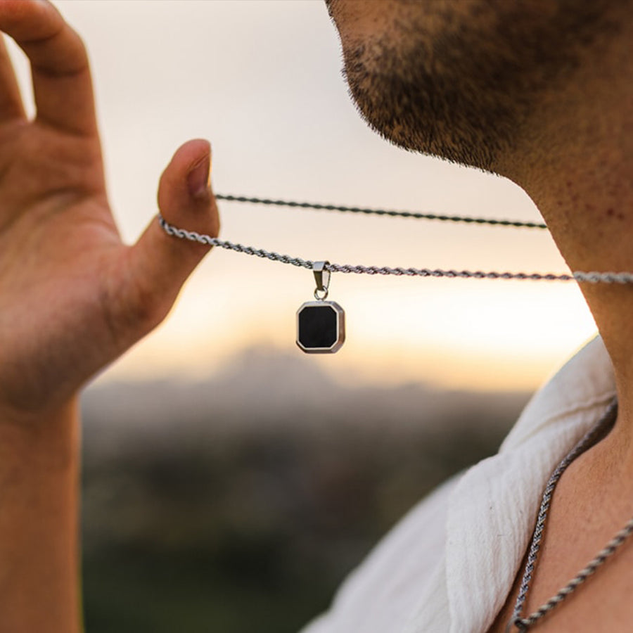 Collier en argent géométrique