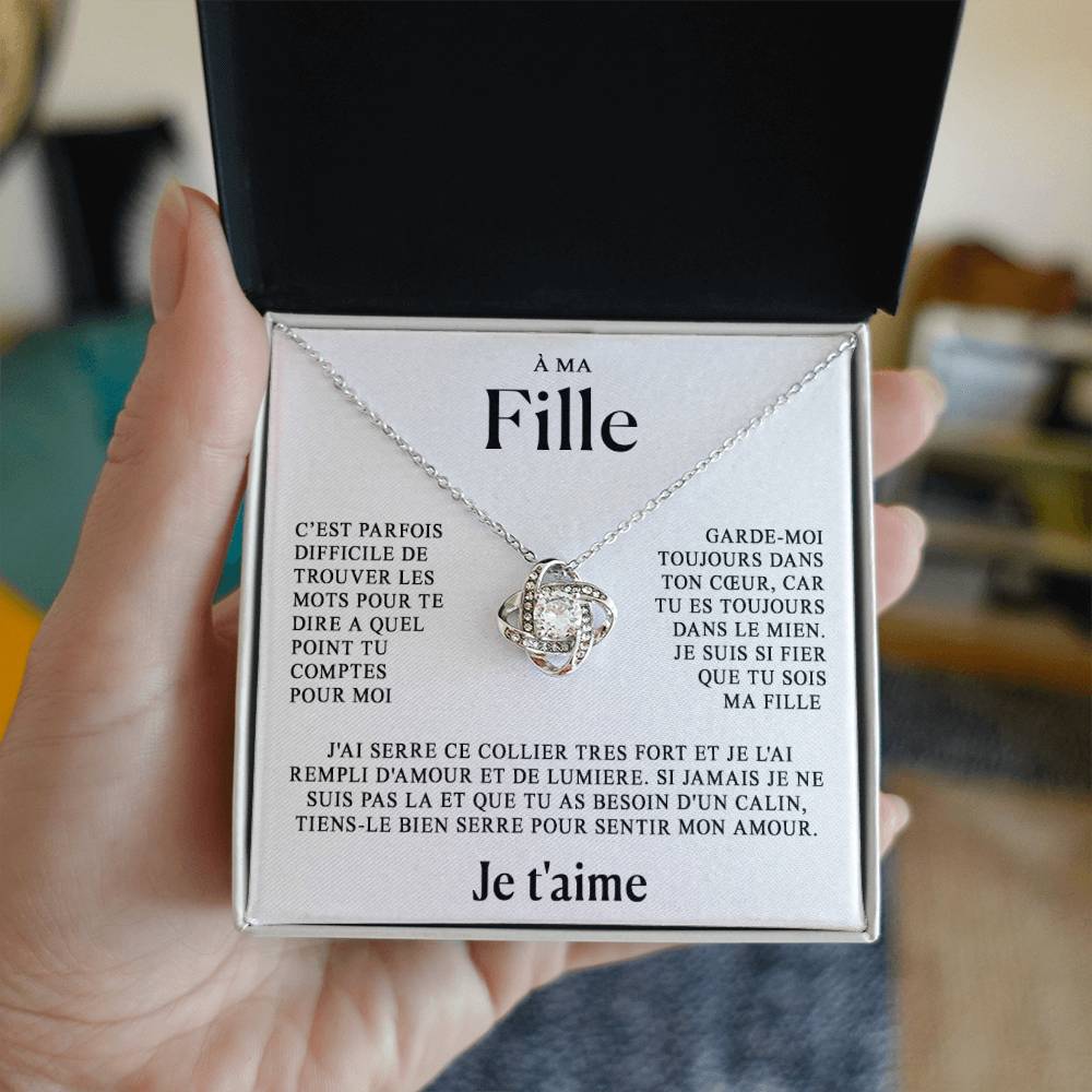 À ma Fille - J'ai serré ce collier avec mon amour